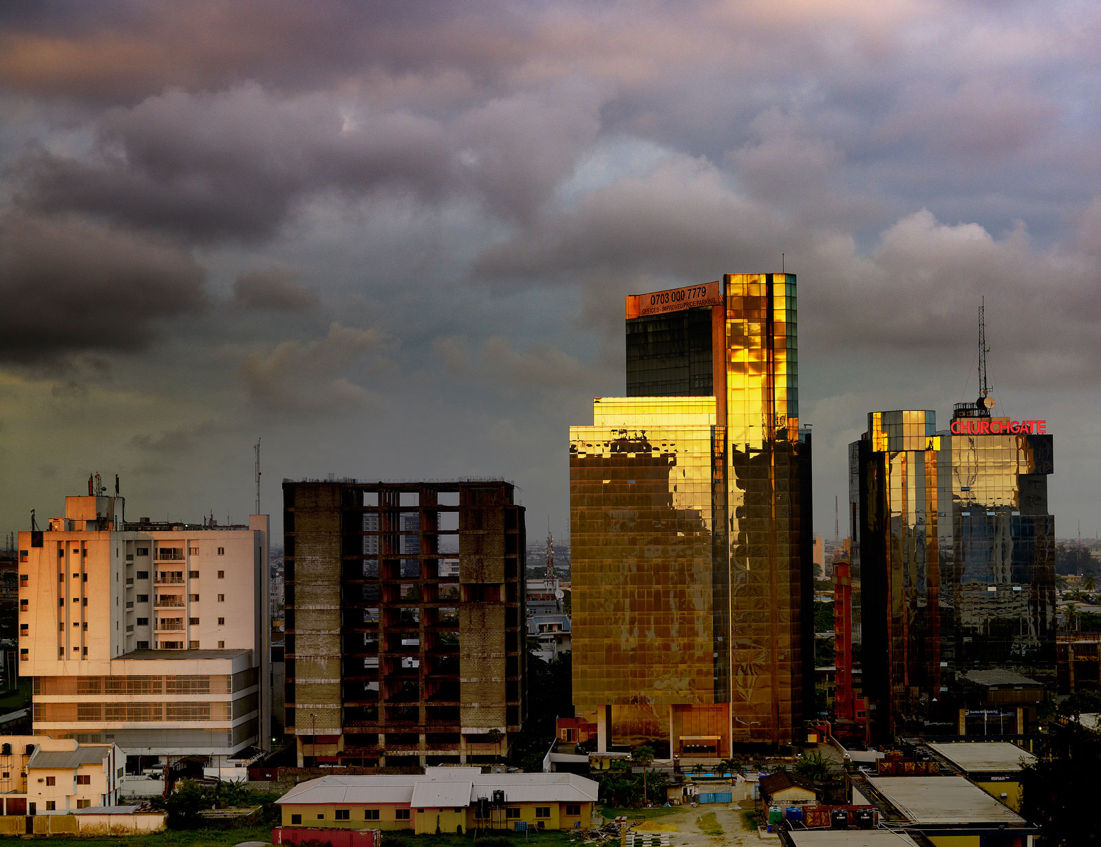 _black-gold